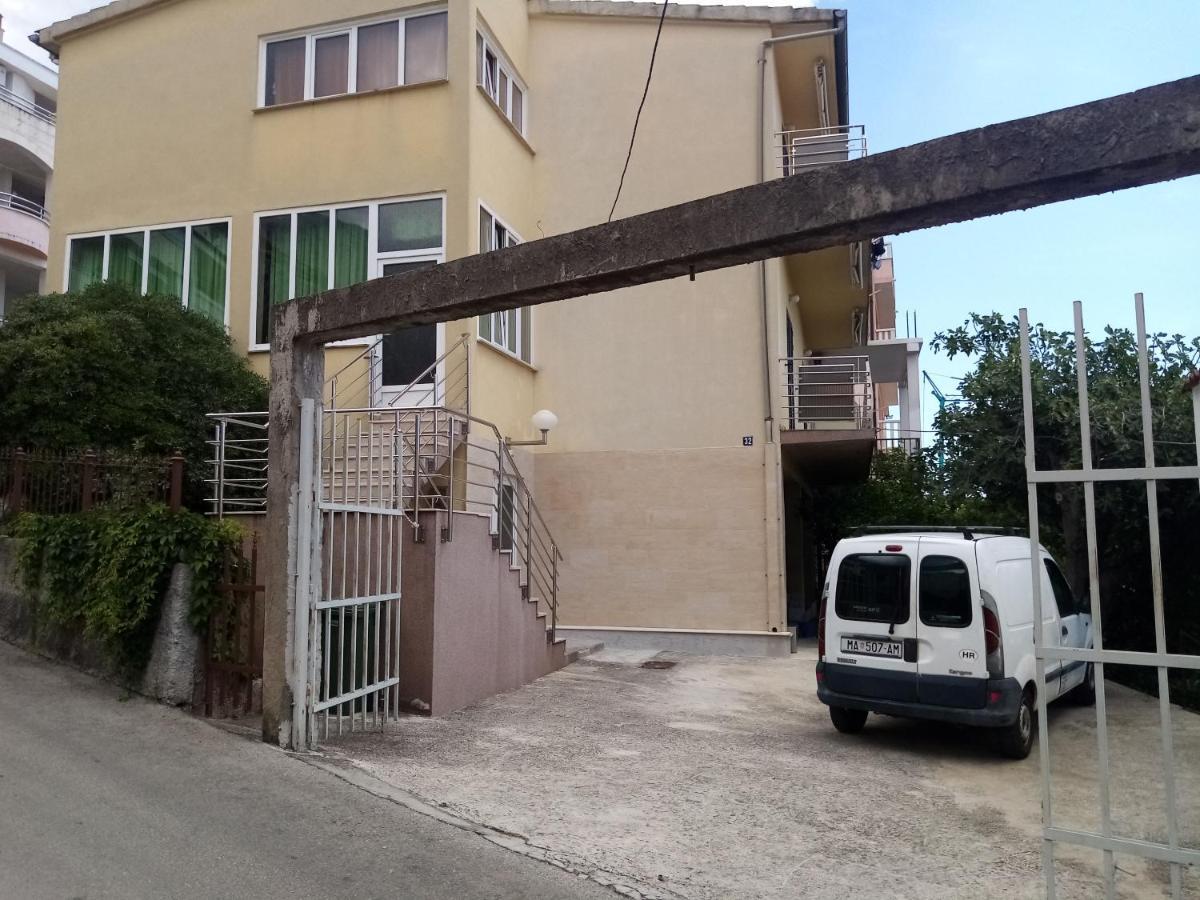 Apartmani Ivanka Makarska Exterior photo