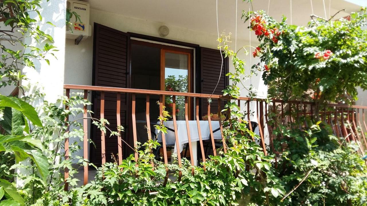 Apartmani Ivanka Makarska Exterior photo